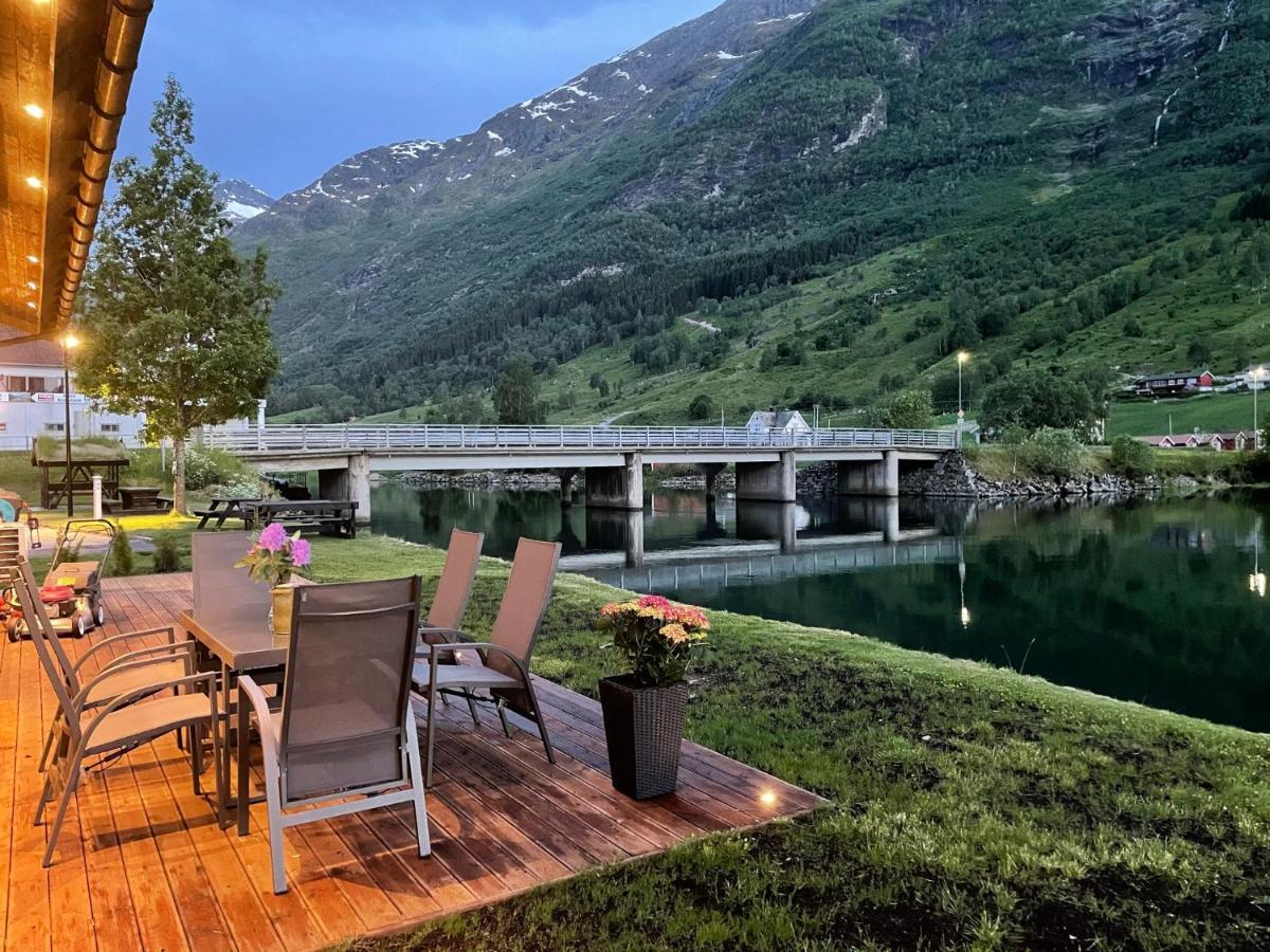 Olden apartments 2 Stryn Eksteriør billede